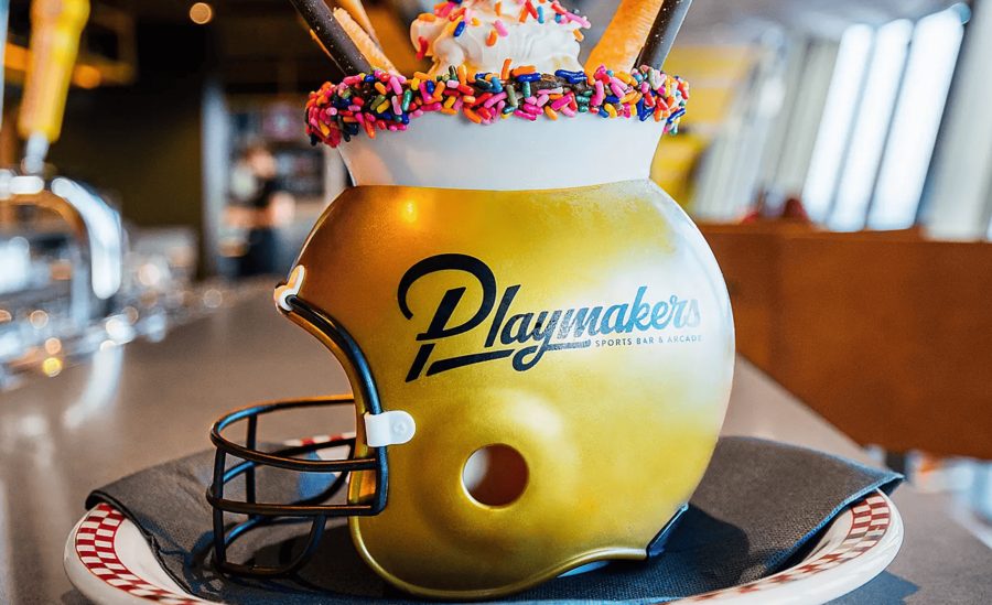 Спортивный бар Playmakers на Wonder of the Seas